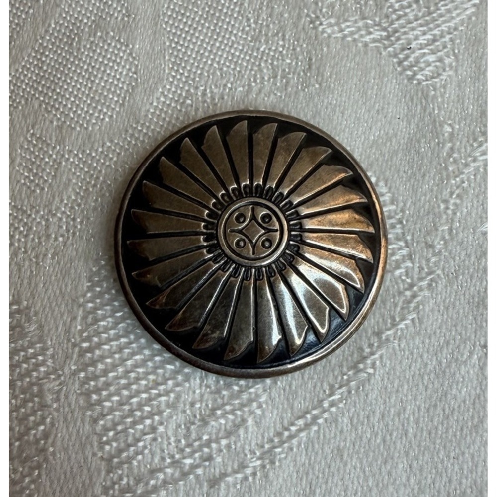 Navajo Sterling Silver Native American Round Pin Brooch Vintage